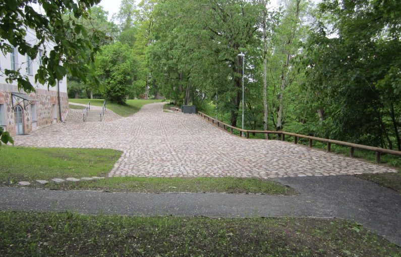 Heimtali 8